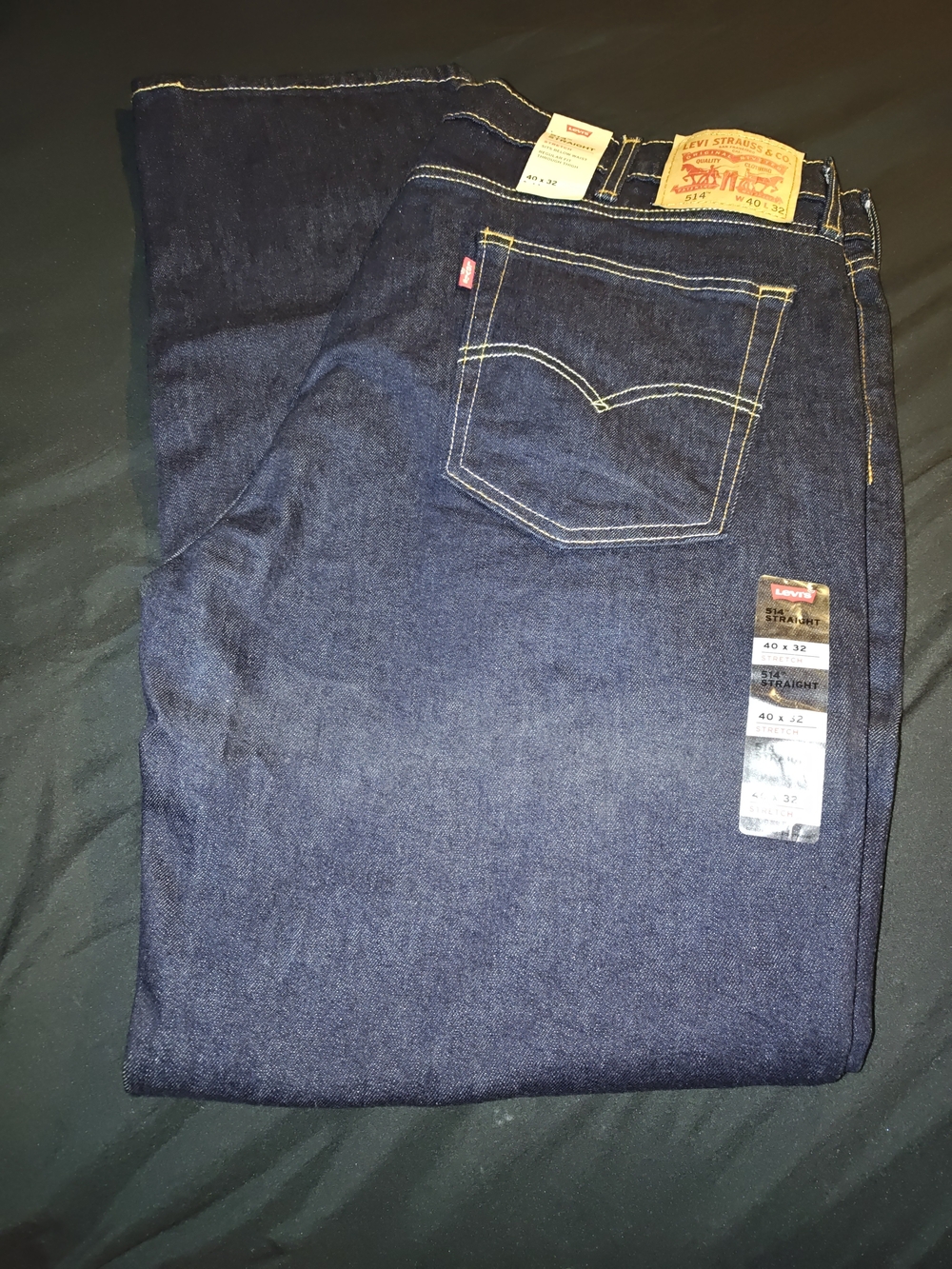Levi's 514 Men's Dark Blue Straight Jeans - Classic Fit 40/32